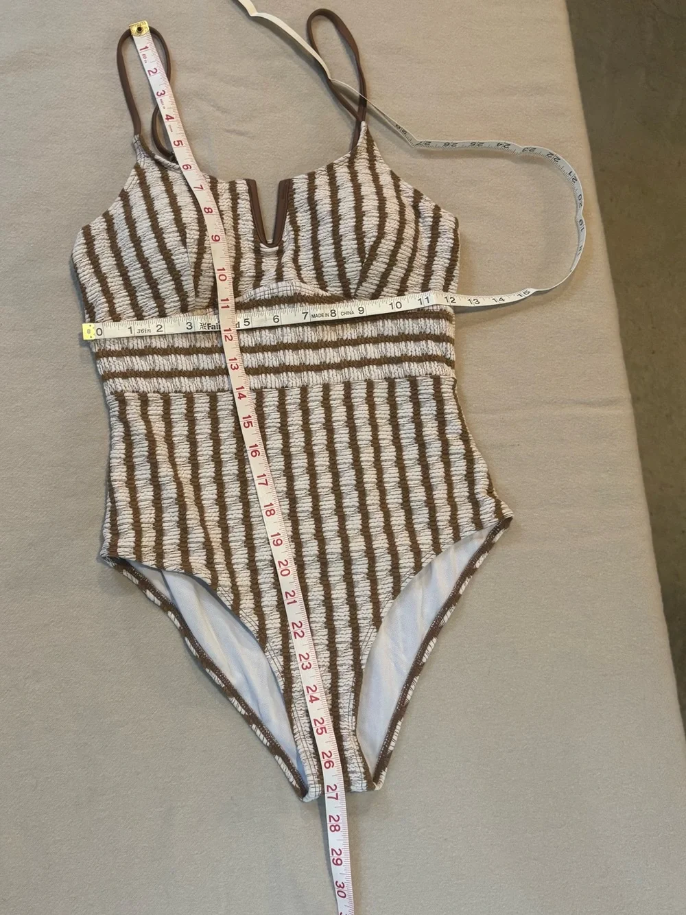 Cupshe Striped Textured One-Piece Swimsuit in Cream and Brown Size M